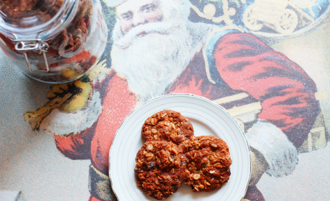 Cranberry and choc biscuits
