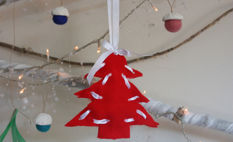 Felt tree decoration