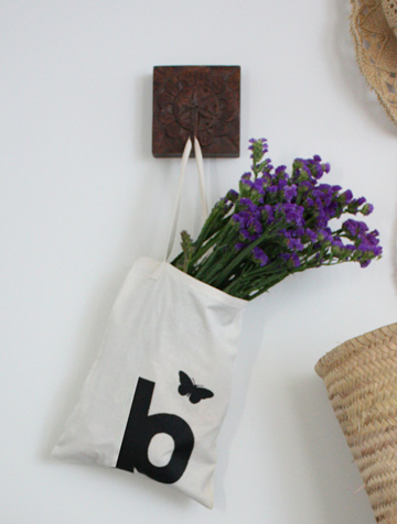Stencilled tote bags