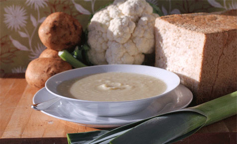 Cauliflower and leek soup