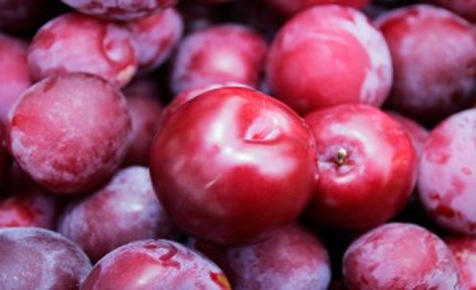 Perfect plums