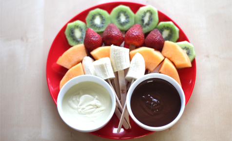 Fruit sticks with chocolate dip