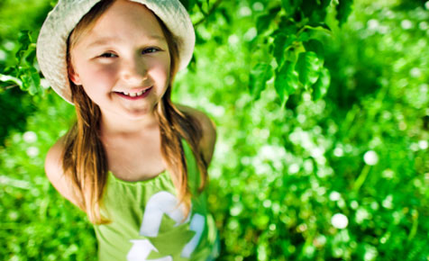 Recycled craft: turn trash into fun kids activities
